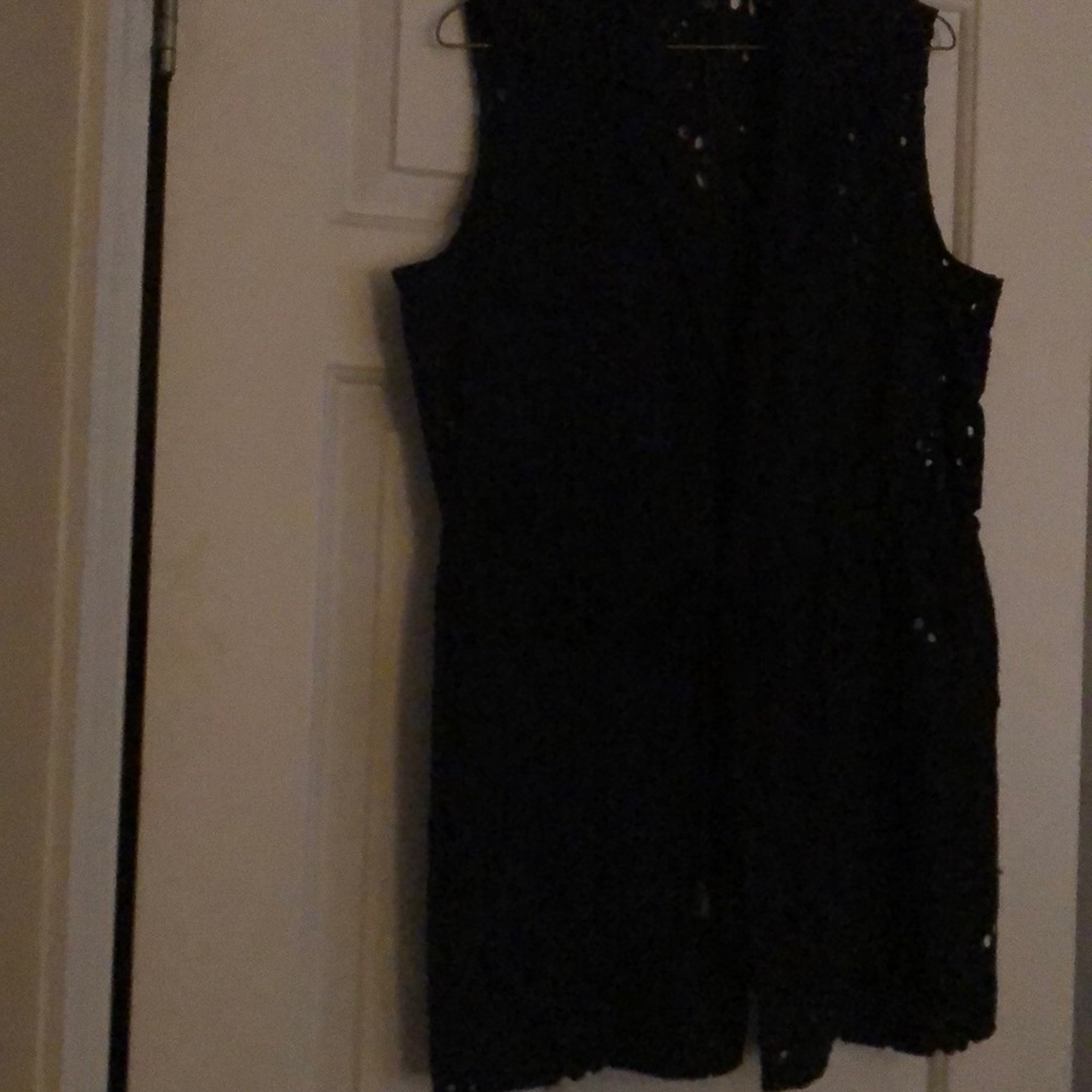 Sleeveless eyelet vest and pants